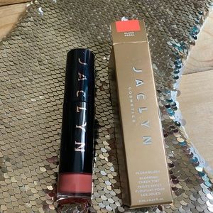 Jaclyn Cosmetics Plush Blush blurring cheek tint - Plush coral new discontinued